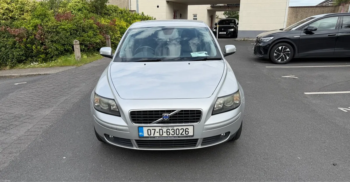 Volvo s40 - Image 2