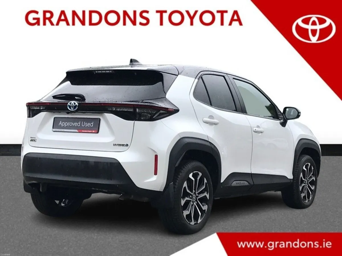 Toyota Yaris Cross LUNA SPORT - GRANDONS - Image 2