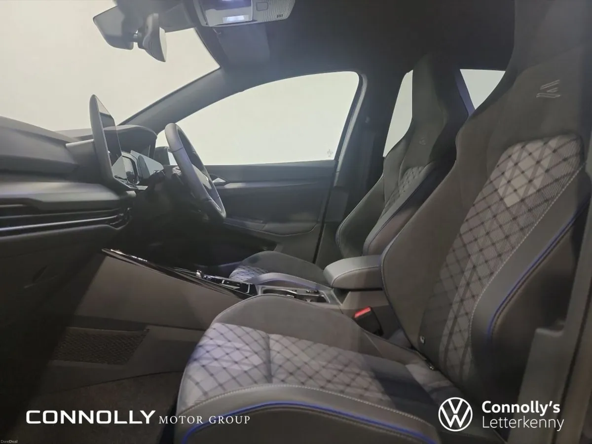 Volkswagen Golf R-Line 2.0TDI 150HP Auto - Image 5