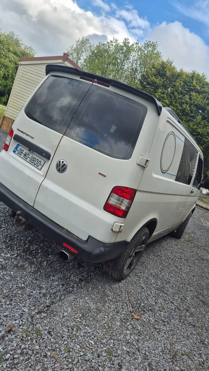 Volkswagen Transporter 2008 - Image 2