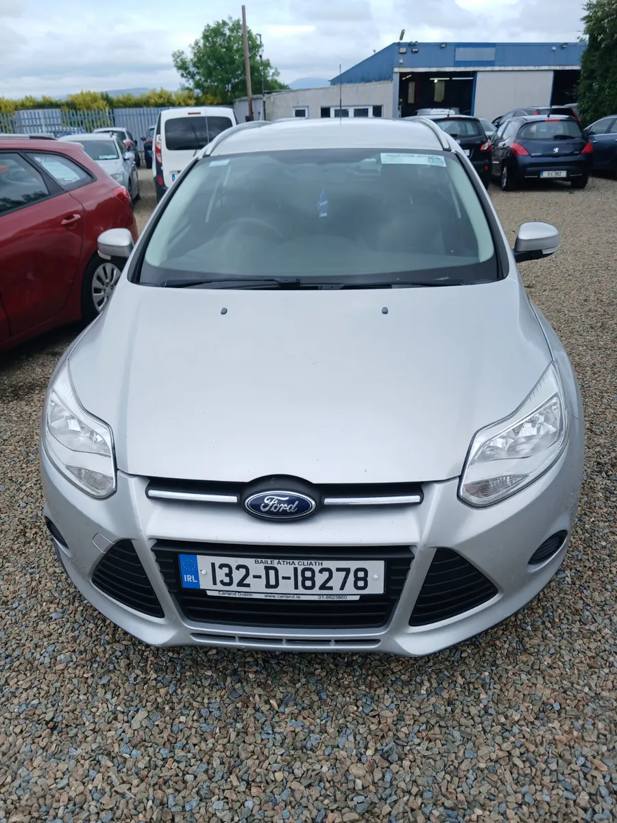 Ford Focus 2013 dsl full history - Image 4