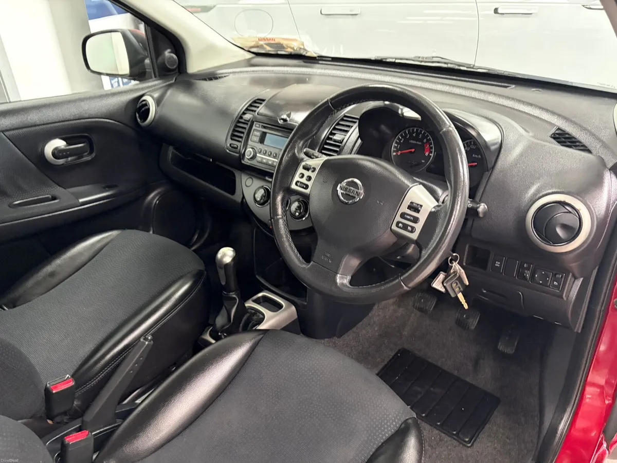 Nissan Note 2013. 1.4. SV - Image 3