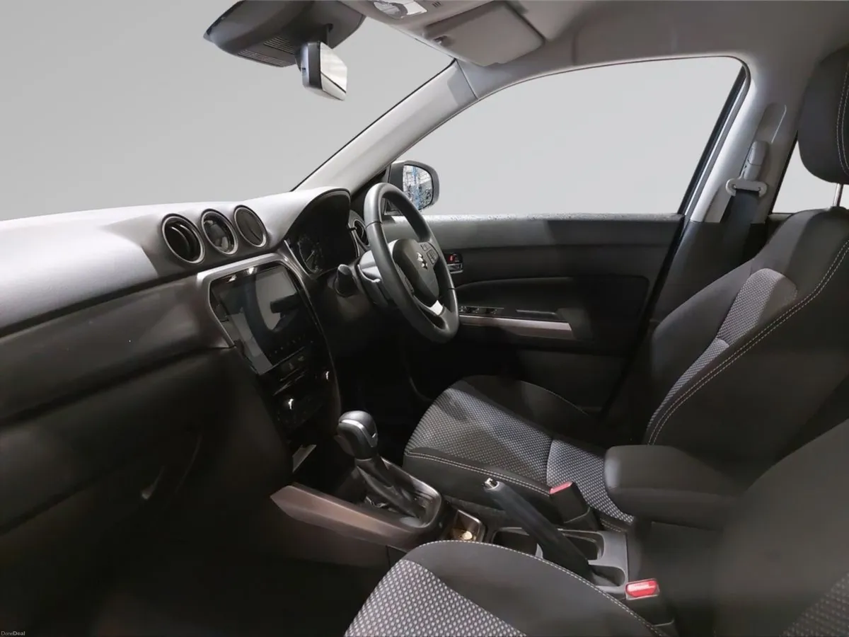 Suzuki Vitara Vitara 1.5 Full Hybrid Motion AGS - Image 3