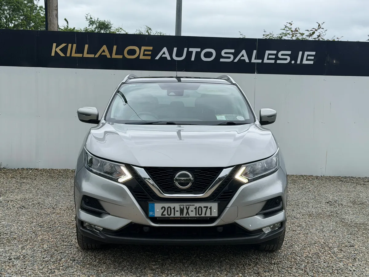 Nissan Qashqai 1.5D SV Manual (Very Low Miles) - Image 2
