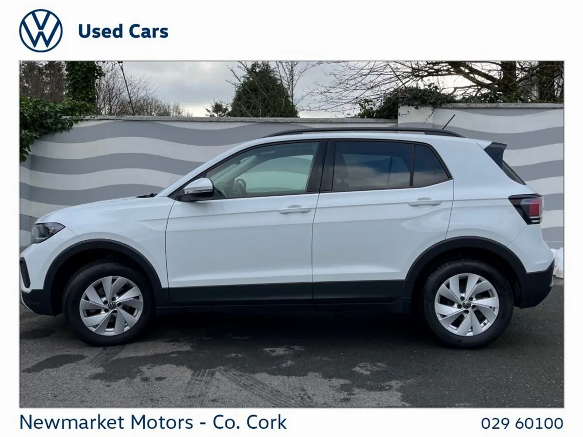 Volkswagen T-Cross LIFE 1.0TSI PETROL - Image 6