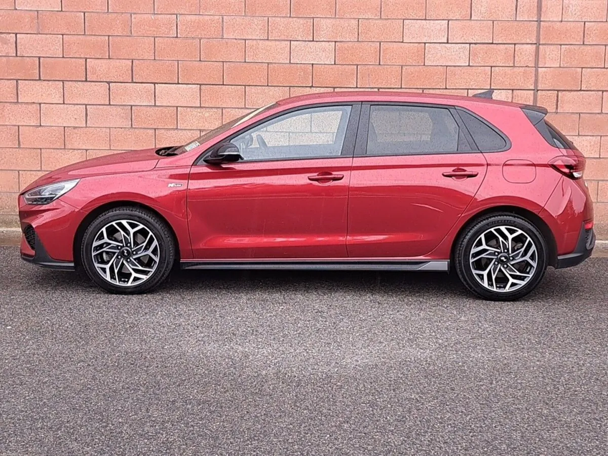 Hyundai i30 N-Line 1.0 Turbo Petrol 120 BHP.  €1,5 - Image 3
