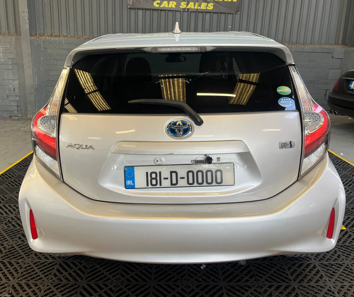 Toyota Aqua 2018 hybrid 1.5 - Image 4