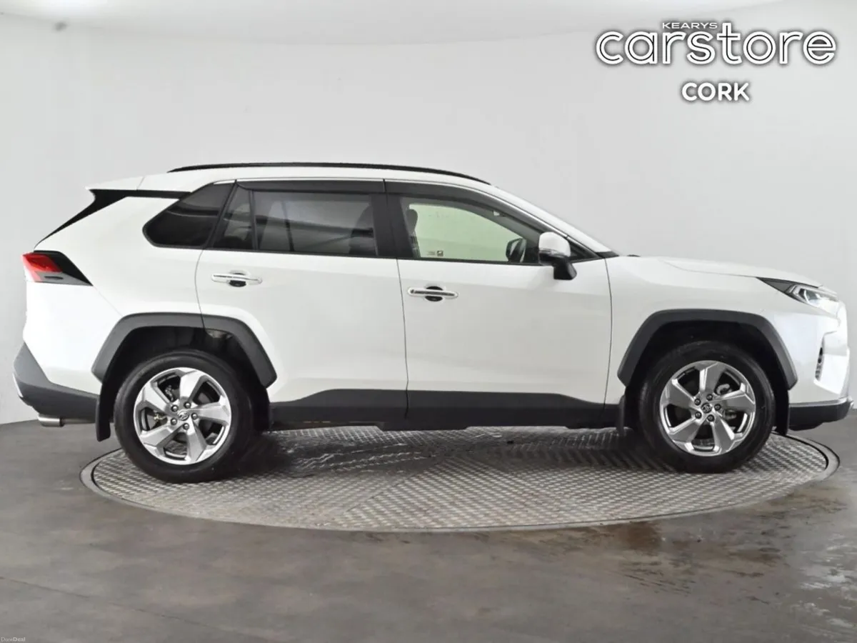 Toyota RAV4 2.5 Hybrid Auto - Image 2
