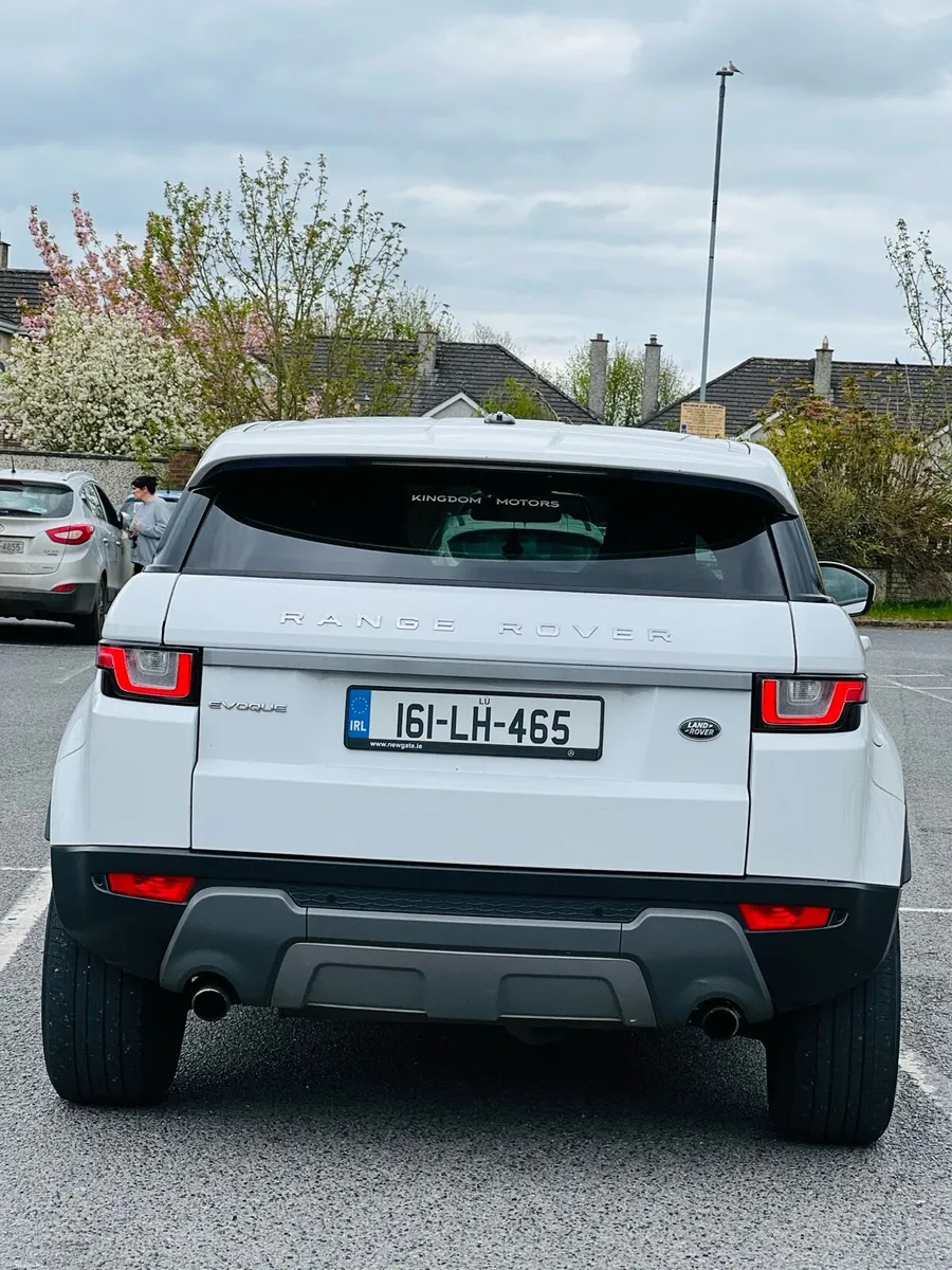 Range Rover Evoque 2016 Automatic - Image 2
