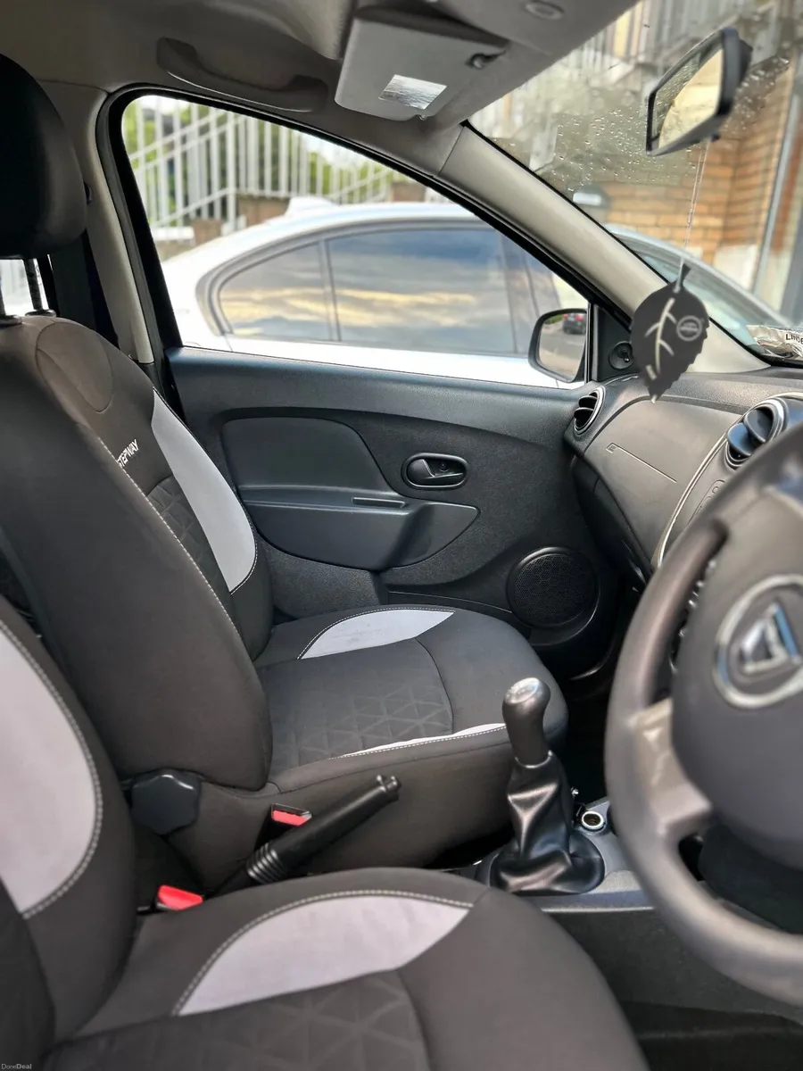 Dacia Sandero Stepway 2015 - Image 4