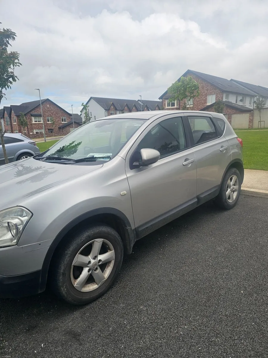 Nissan Qashqai 2008 - Image 1