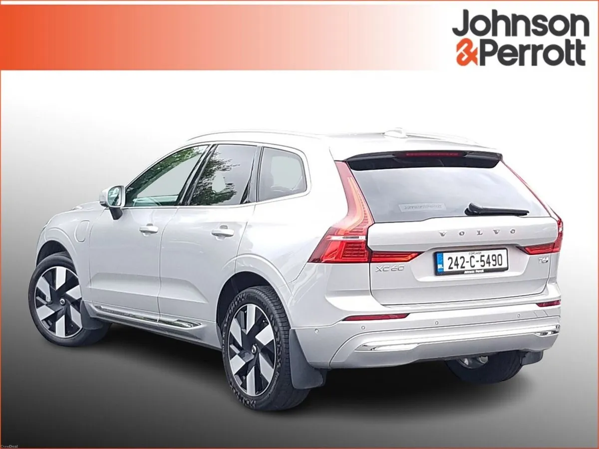 Volvo XC60 T6 350bhp AWD PHEV Plus Bright (Three Y - Image 3