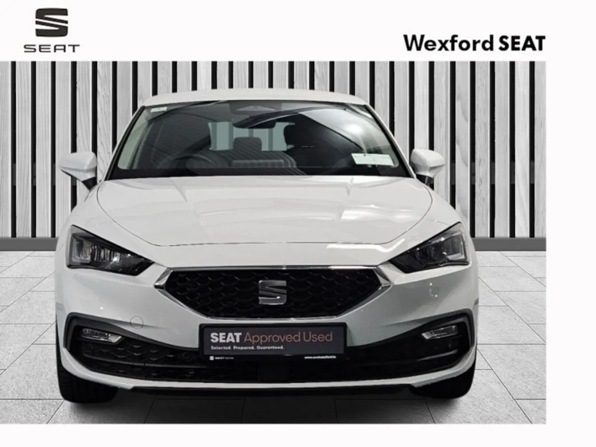 SEAT Leon SE+ 2.0TDI DSG Automatic Reverse Camera - Image 3