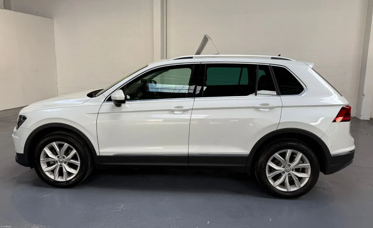 2020 Volkswagen Tiguan 2.0TDI Highline Automatic - Image 2