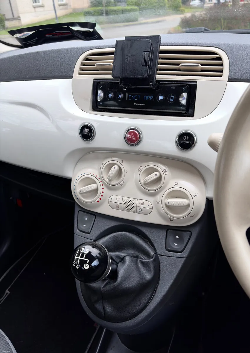 Fiat 500 2015 1.2 Petrol new nct 4/27 low km - Image 3