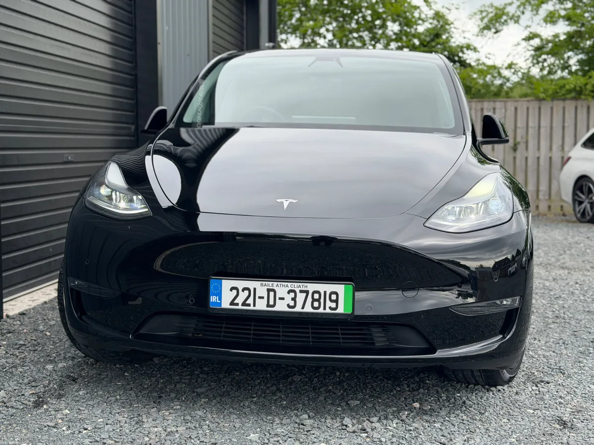 221 Tesla Model Y Long Range Low Km - Image 2