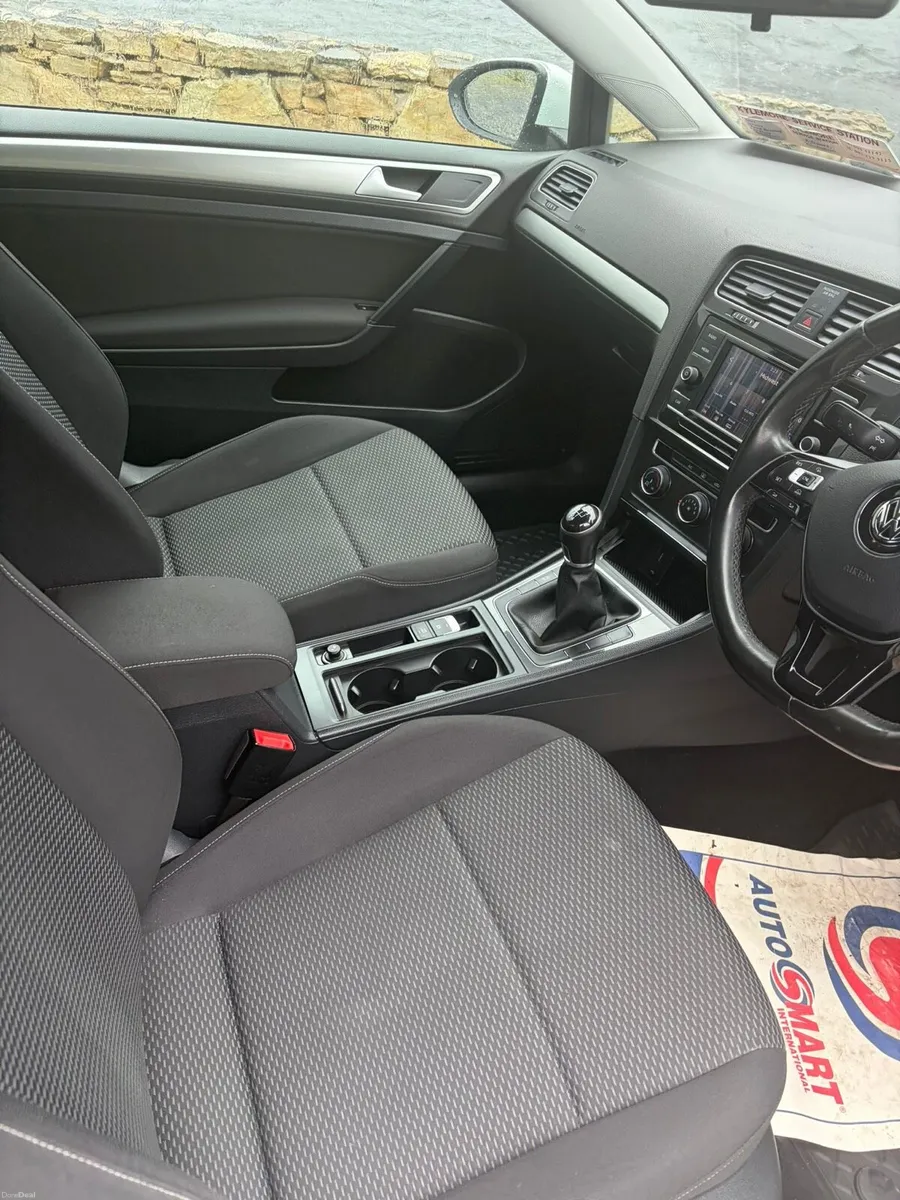 2017 VW GOLF 1.6 TDI DOE 11-26 - Image 3