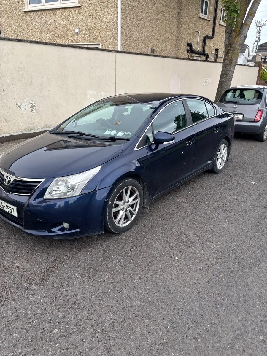 Toyota Avensis 2011 - Image 3