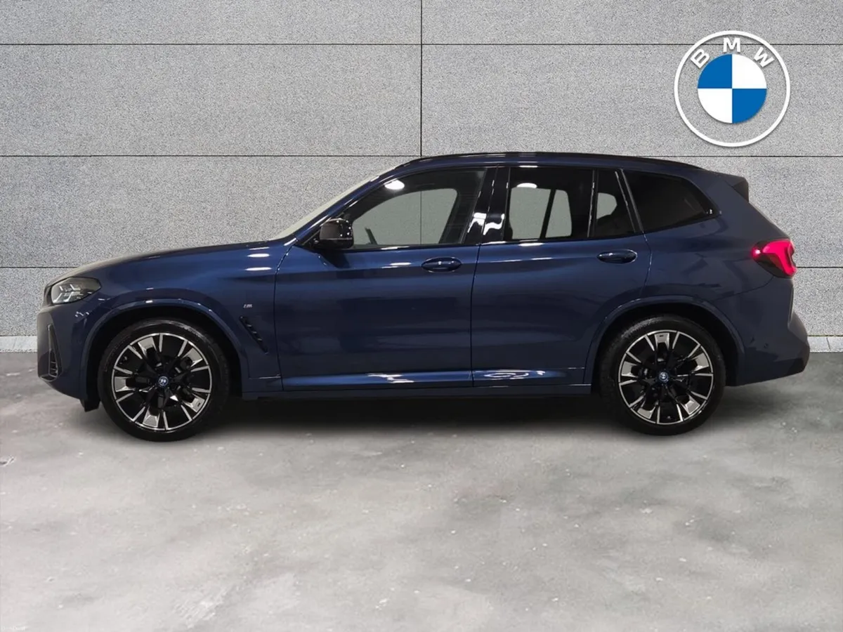 BMW iX3 M Sport Pro - Image 4