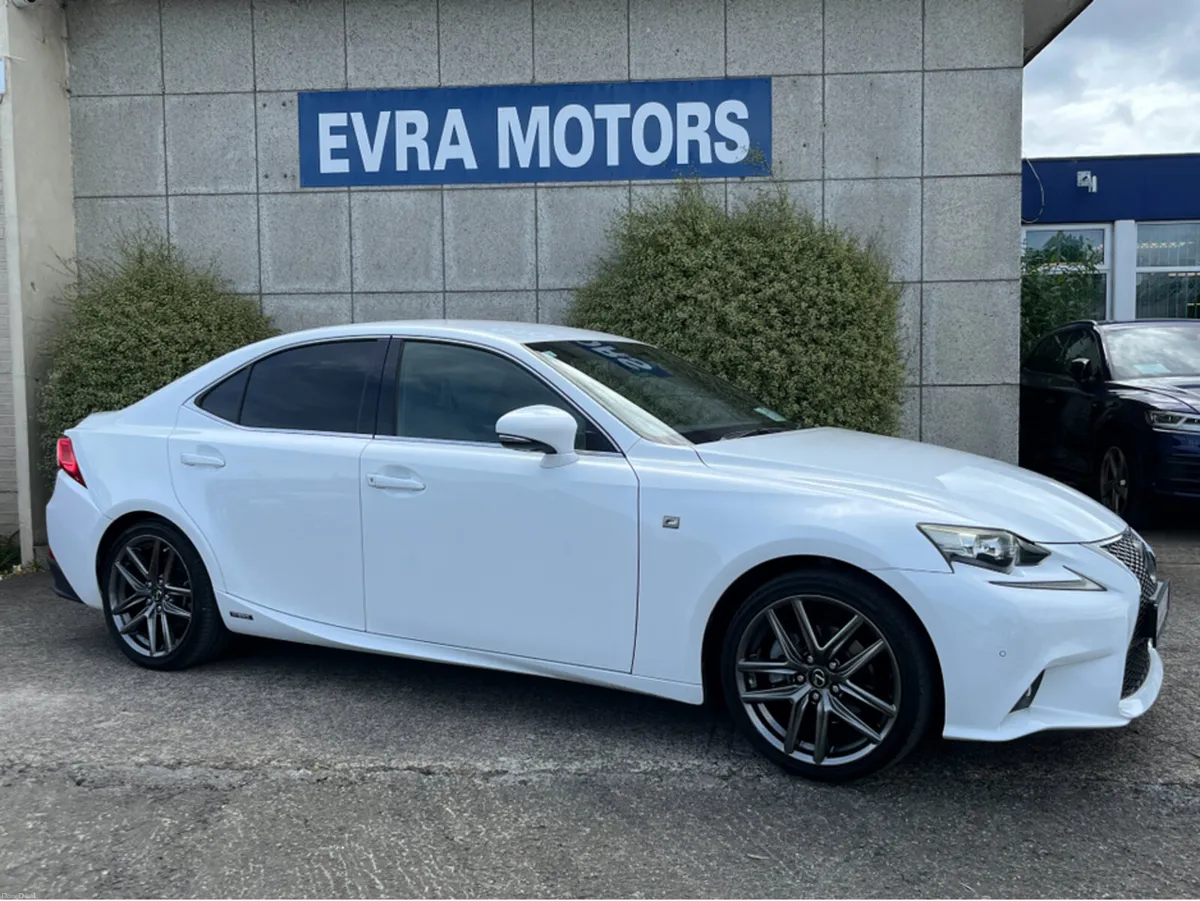 Lexus IS F-SPORT AUTOMATIC HYBRID 2.5 PETROL //HIG - Image 3