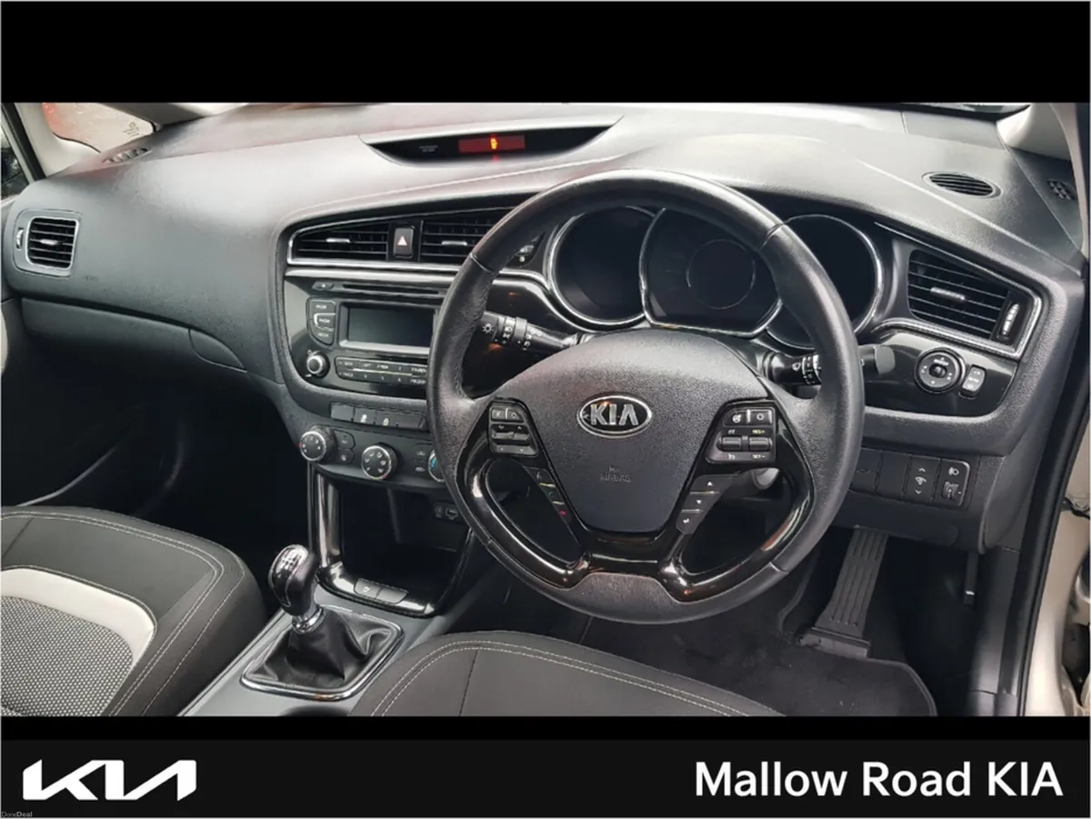 Kia Ceed CEE'D 1.4 EX DIESEL 5DR *LOW MILEAGE* - Image 2