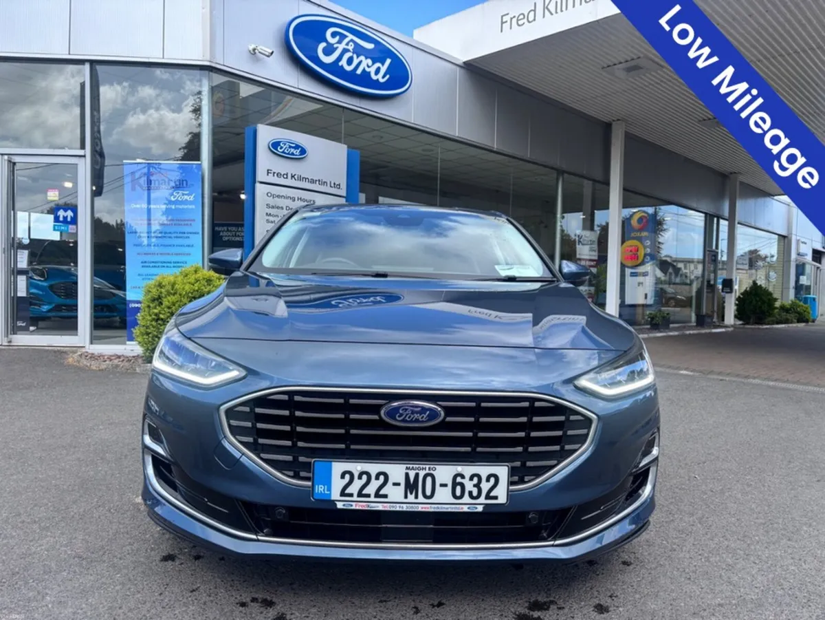 Ford Focus TITANIUM VIGNALE 5DR 1.0T 12 125 MHEV - Image 2
