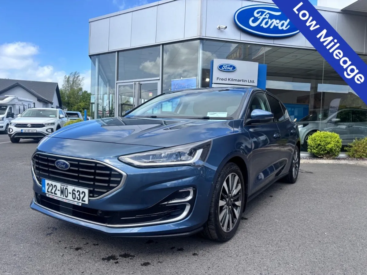 Ford Focus TITANIUM VIGNALE 5DR 1.0T 12 125 MHEV - Image 3