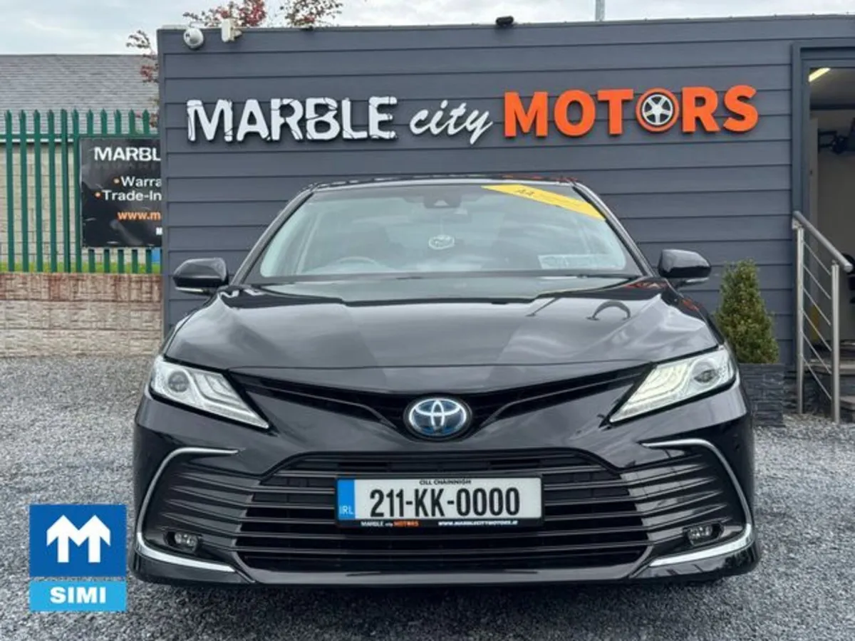 Toyota Camry G 2.5 HYBRID - Image 3