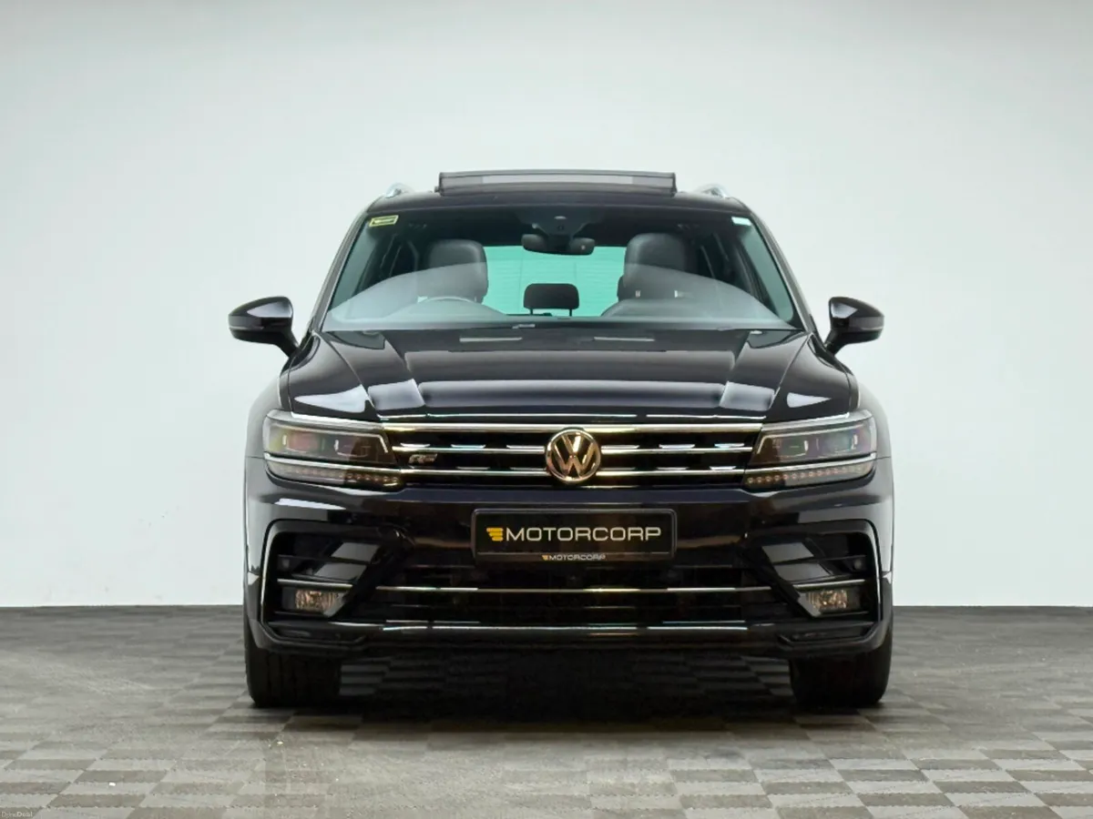 Volkswagen Tiguan R LINE 1.5 TSI 150HP AUTO *PAN R - Image 2