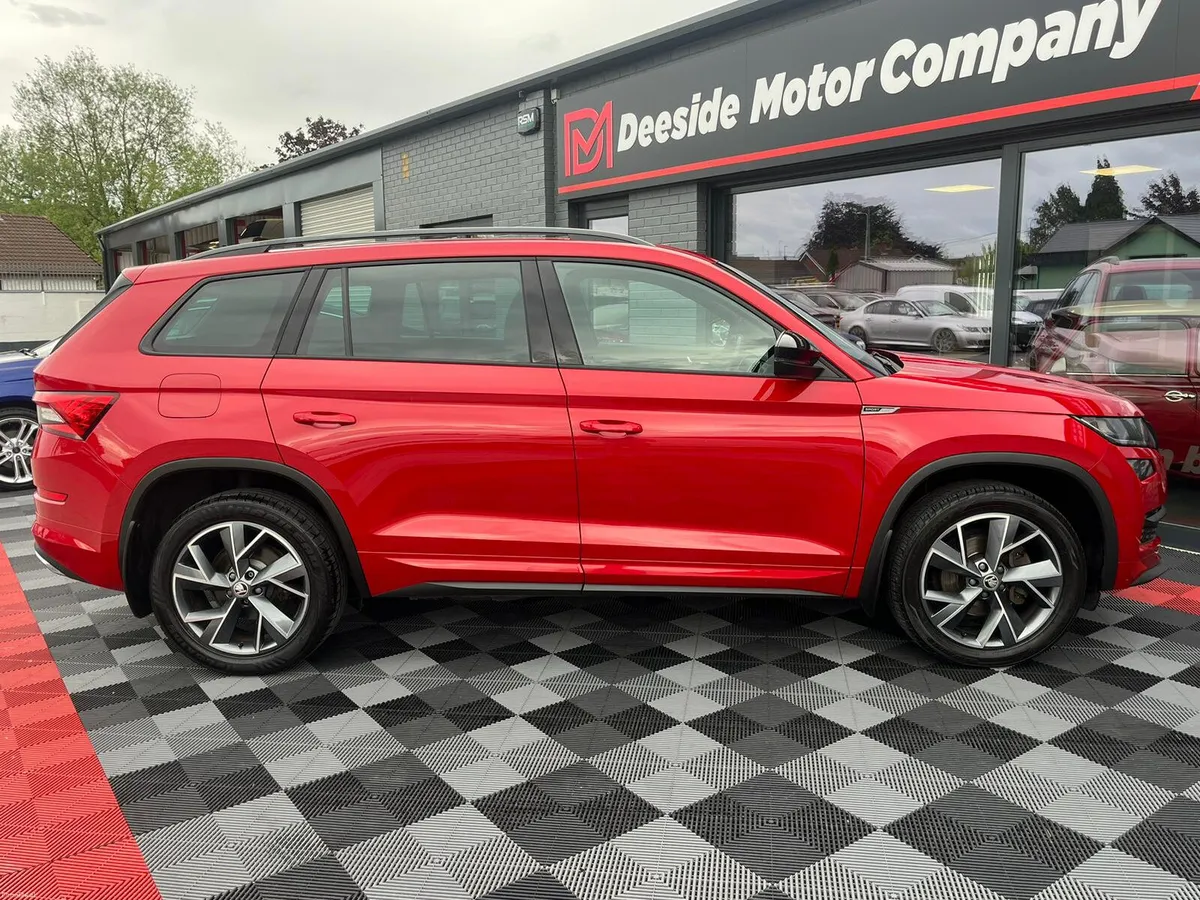 Skoda Kodiaq 2019, SPORTLINE, DSG, SUN  ROOF . - Image 4