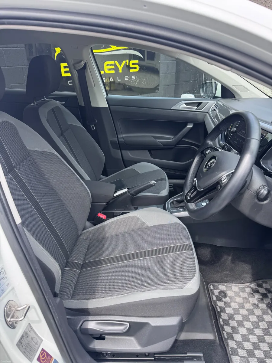 Volkswagen Polo  Highline 1.0 TSI Auto - Image 5