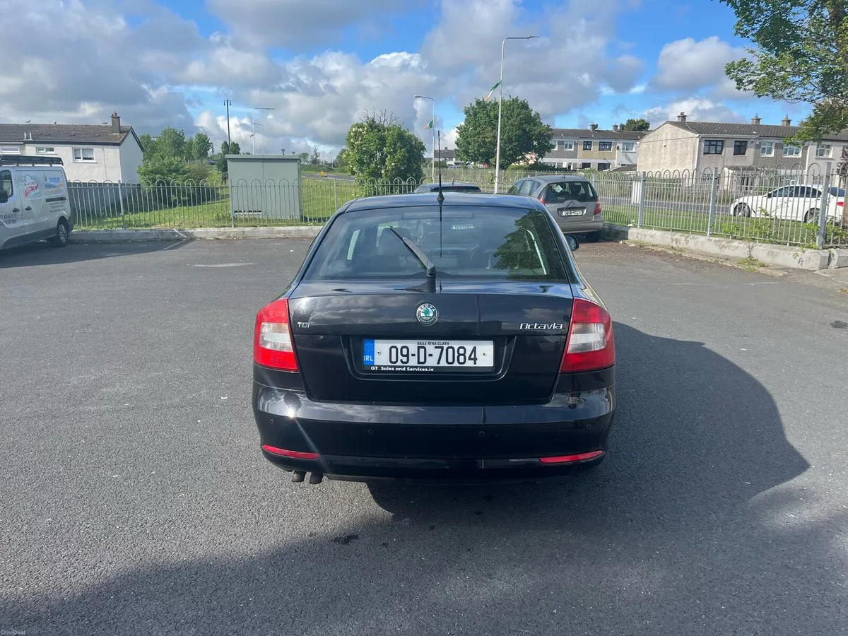 Skoda Octavia - Image 4