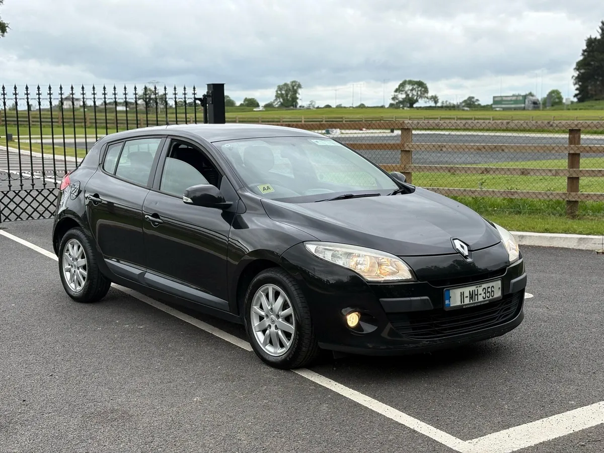 Renault Megane 1.5 DCI FRESH NCT 05/27 - Image 1