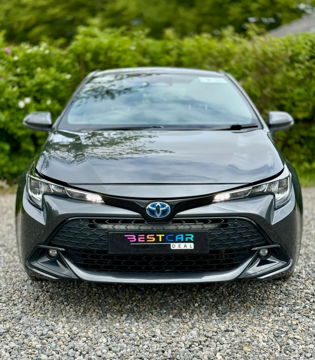 2025 Toyota DEPOSIT TAKEN - Image 5