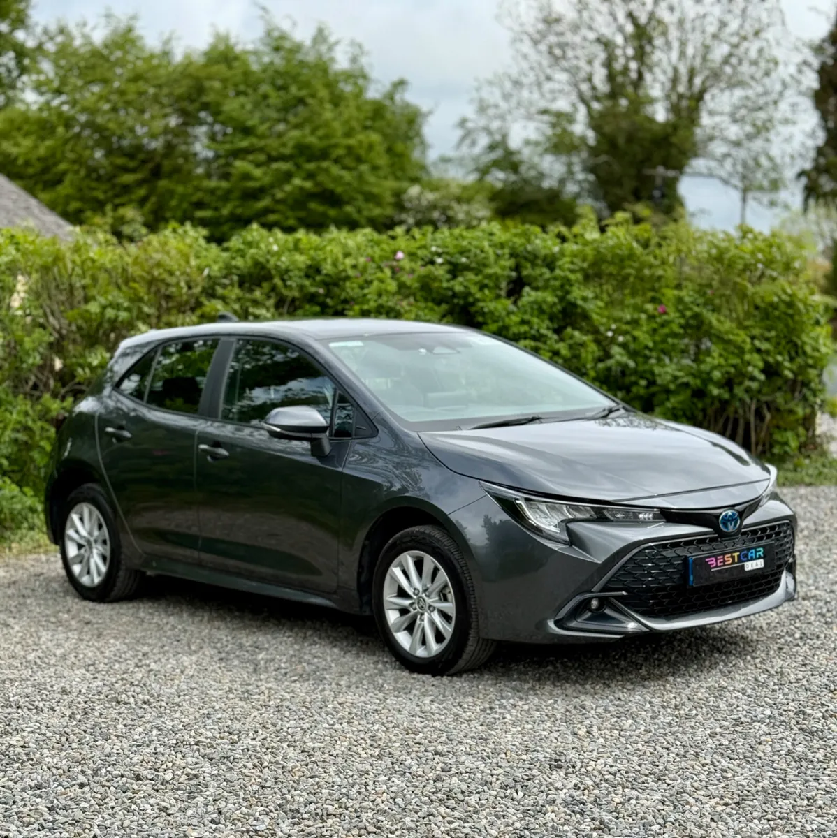 2025 Toyota Corolla 1.8 Hybrid Luna Automatic - Image 4