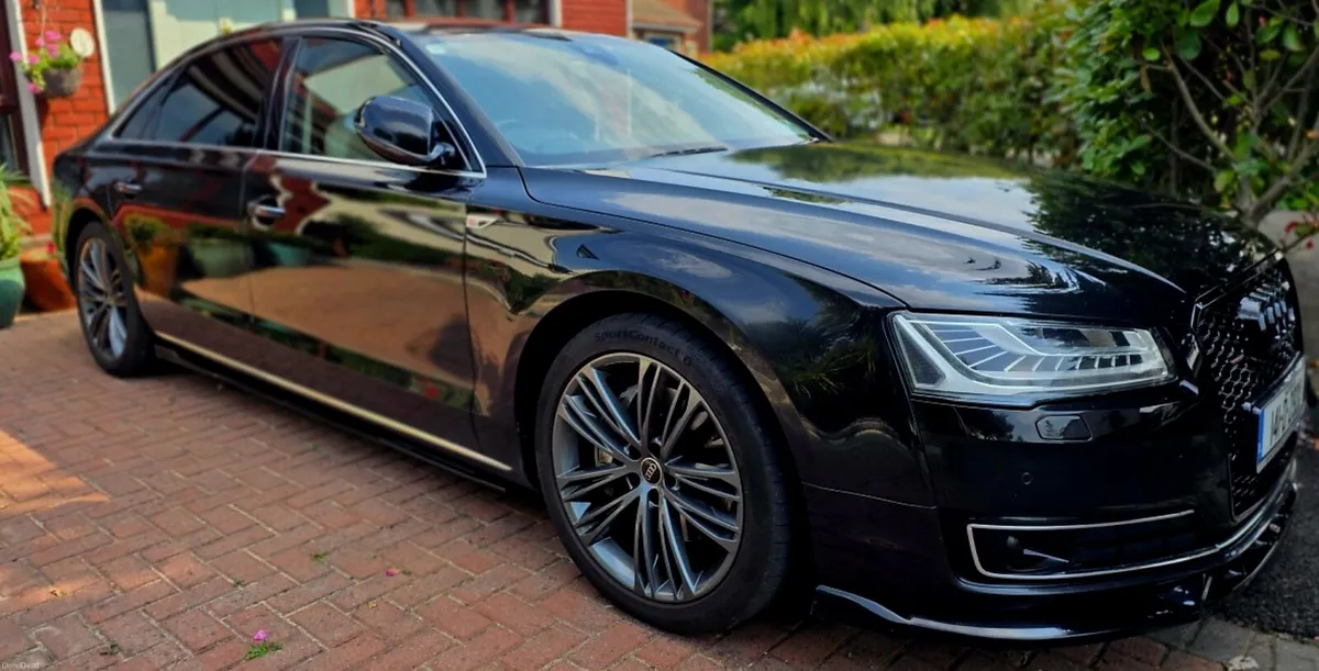141 Audi A8 SE EXECUTIVE 3.O V6 259HP QUATTRO - Image 1