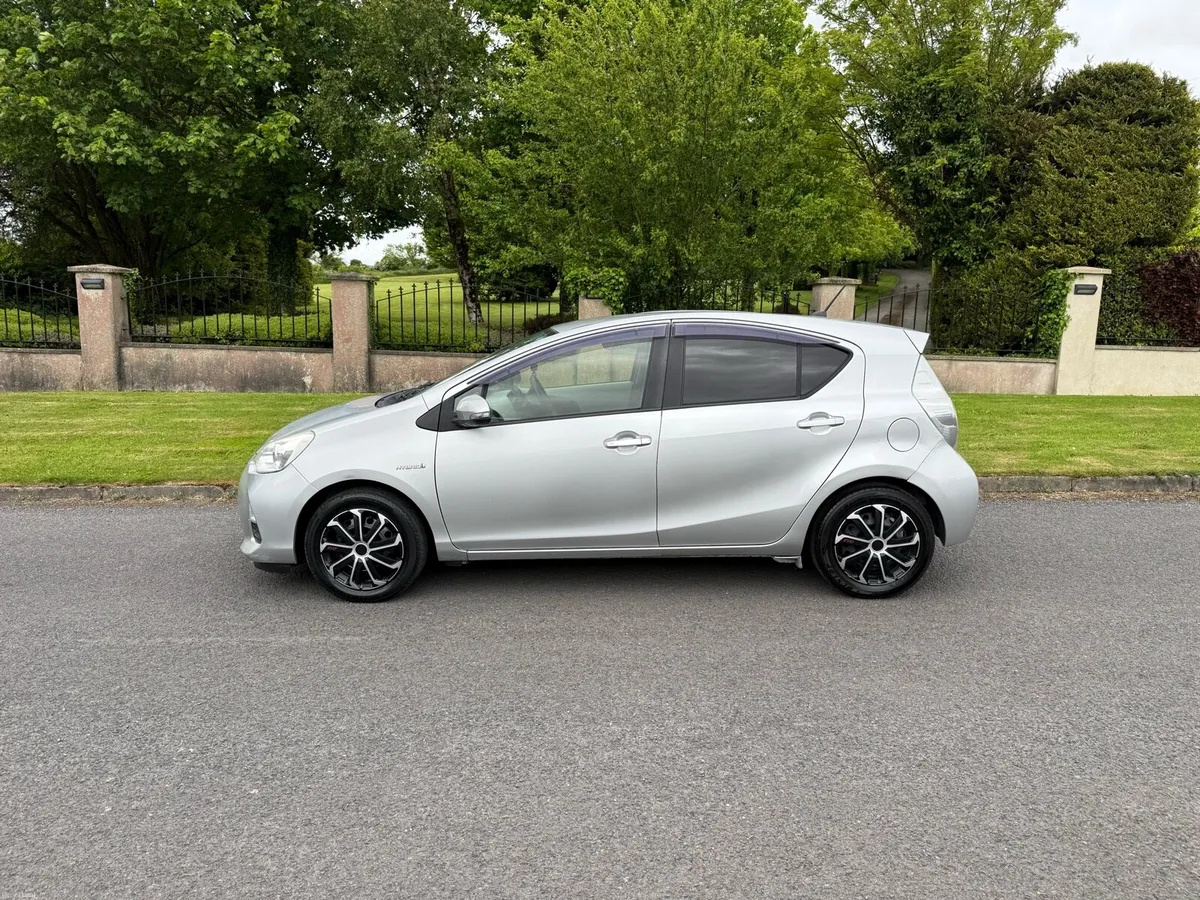 2013 Toyota Aqua 1.5 Hybrid Quick Sale this week - Image 6