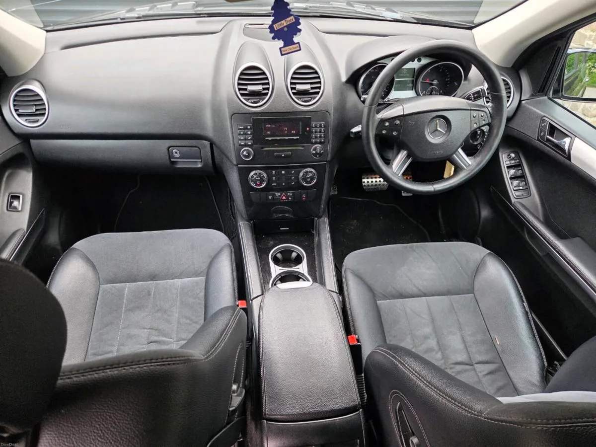 2008 MERCEDES ML280 MINT CONDITION - Image 4