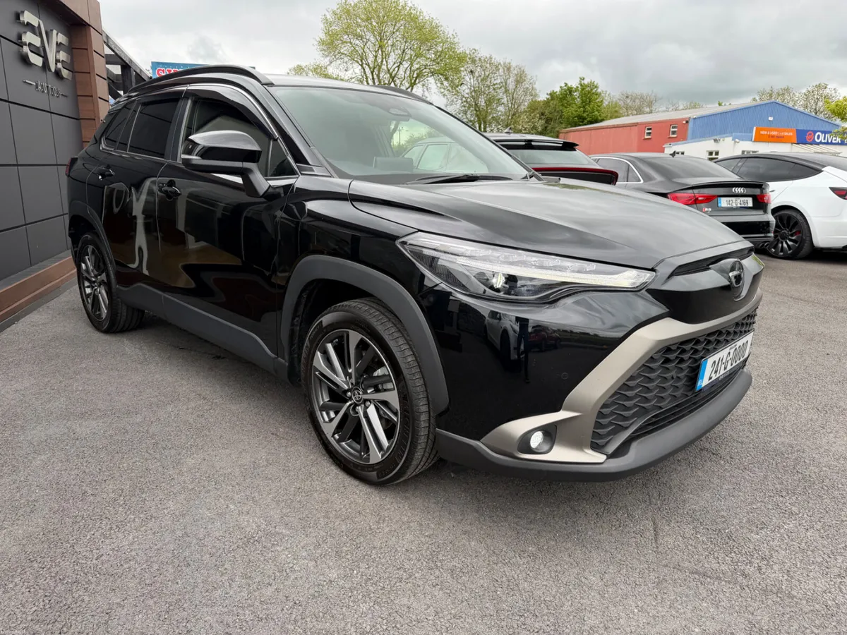 Corolla Cross - Sol Leather - Self Charging Hybrid - Image 4