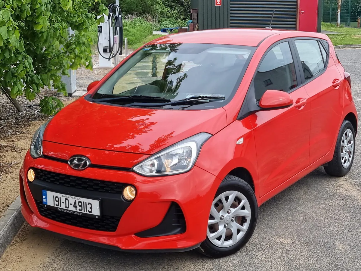 Hyundai i10 2019 low mileage 1.0L €10,900 - Image 6
