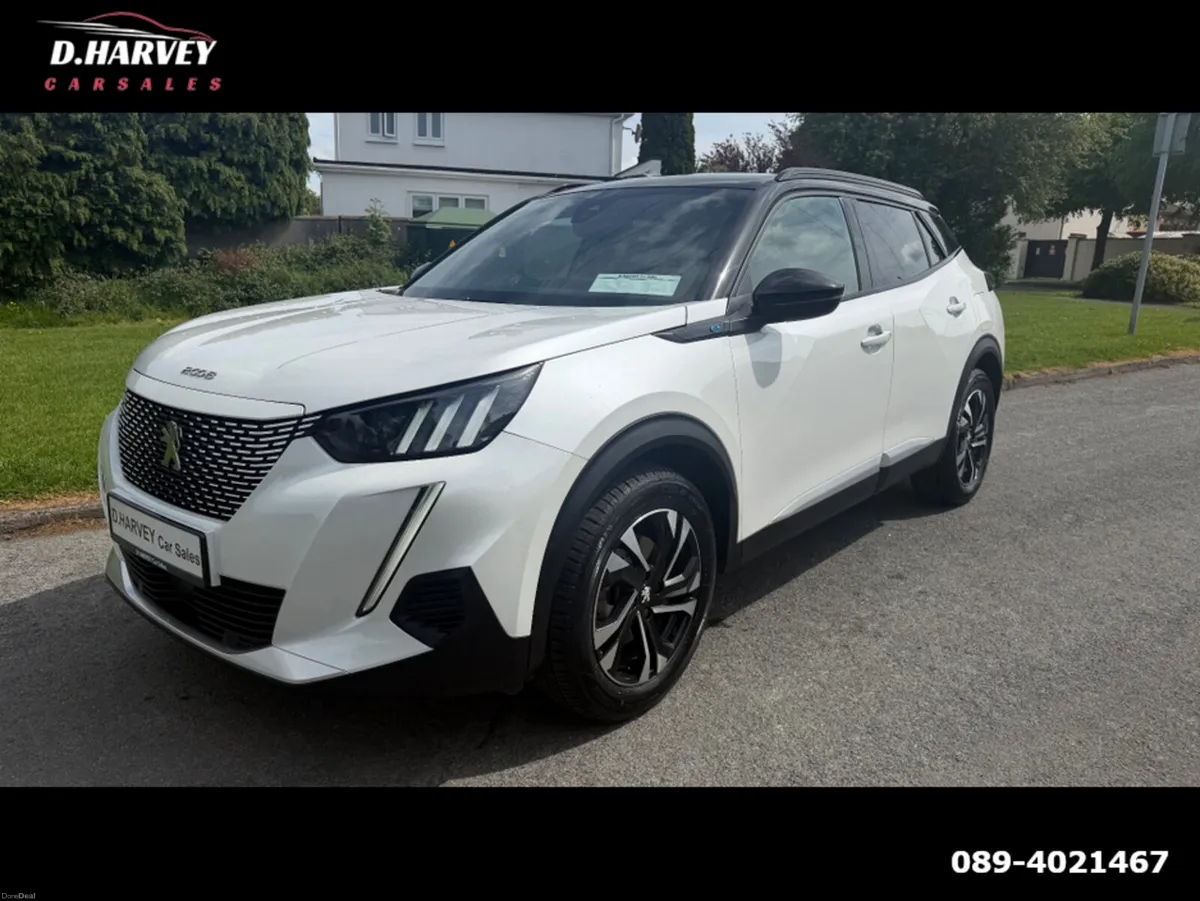 Peugeot 2008 50KwH GT Electric**FSH**Top Spec - Image 4