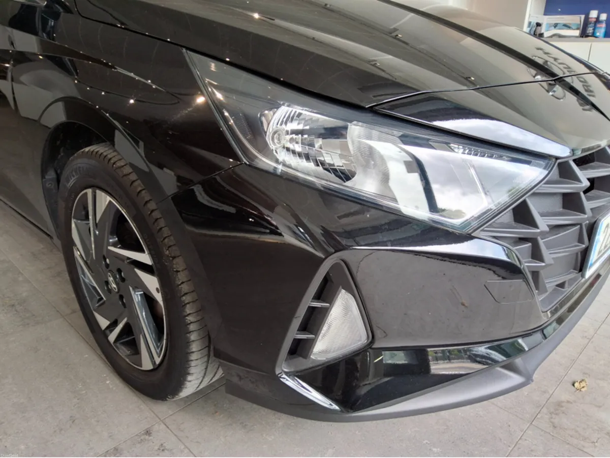 Hyundai i20 DELUXE PLUS 5DR - Image 6