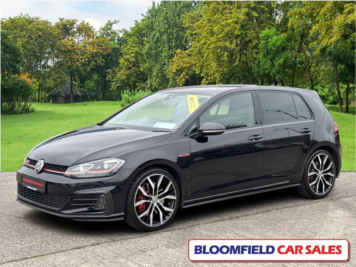 Volkswagen Golf **DEPOSIT TAKEN**2.0 GTI PERFORMAN - Image 3