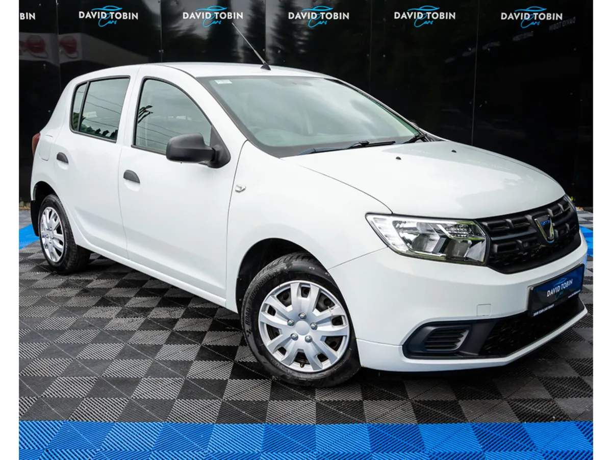Dacia Sandero ALTERNATIVE 1.0 PETROL - Image 1