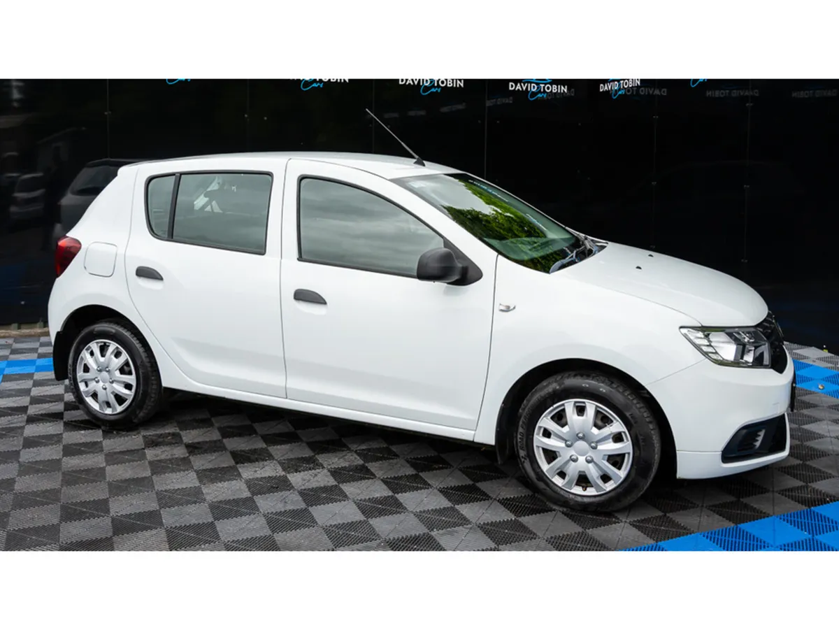 Dacia Sandero ALTERNATIVE 1.0 PETROL - Image 4