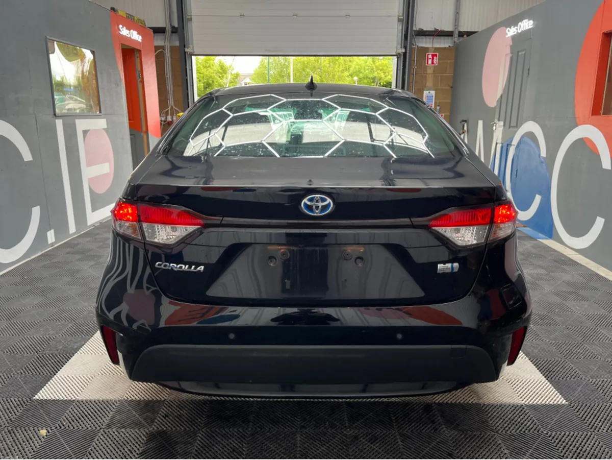 Toyota Corolla 2023 TOYOTA COROLLA HYBRID G 1.8 AU - Image 3