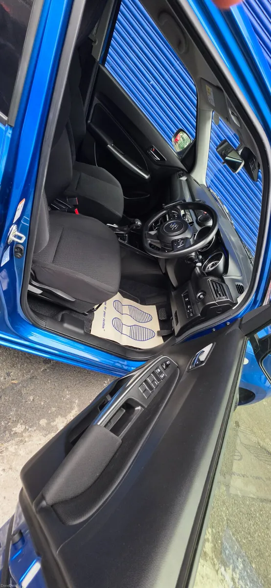 Suzuki Swift Automatic - Image 6