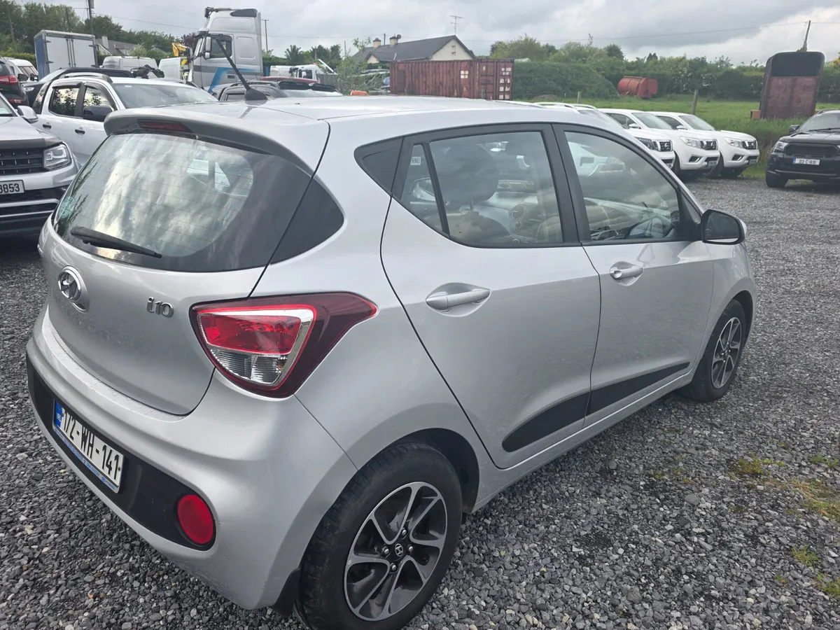 2017 Hyundai  i10 1.0 Automatic - Image 4