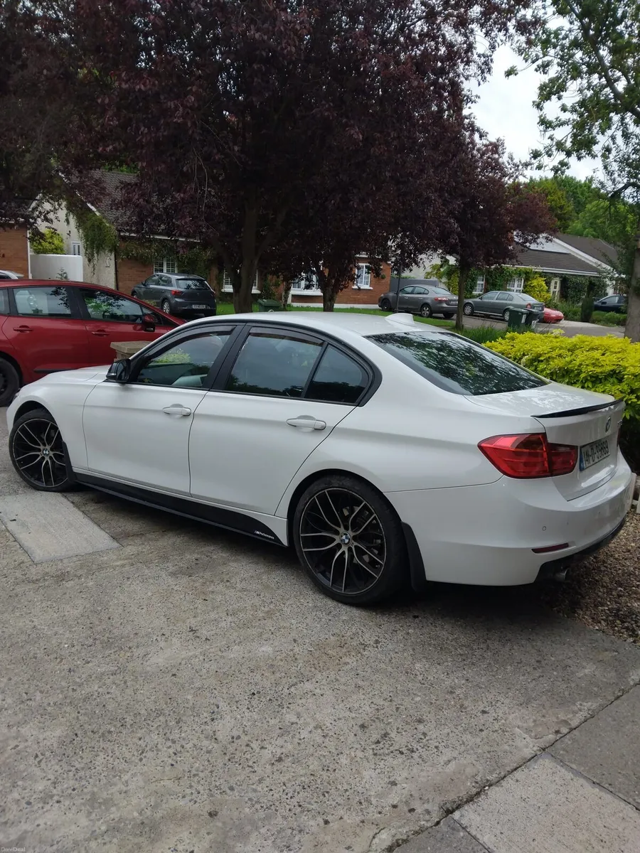 Bmw 320d - Image 1