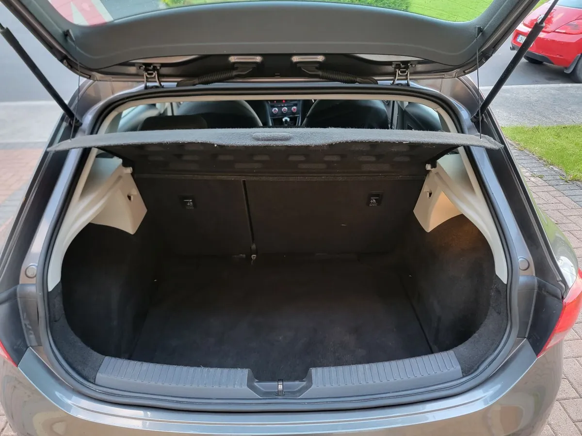 SEAT Leon 2016 - Image 2